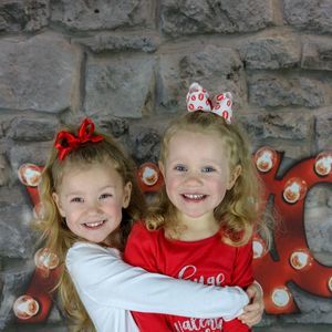 Meet your Posher, Holly